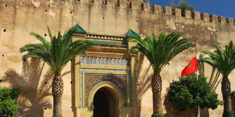 Gwida tal-Ivvjaġġar ta' Meknes /  Mequinez