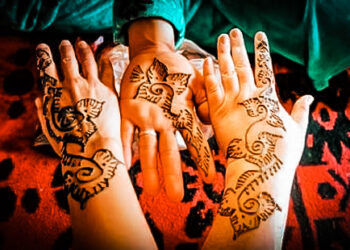모로코의 전통과 헤나 문신
